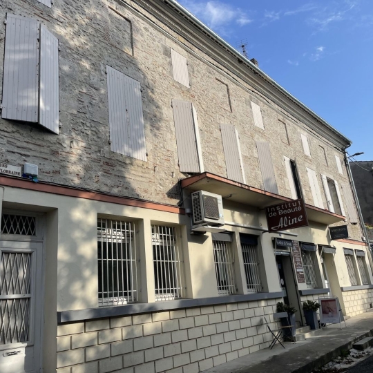  Annonces LOT ET GARONNE : Immeuble | AIGUILLON (47190) | 261 m2 | 214 000 € 