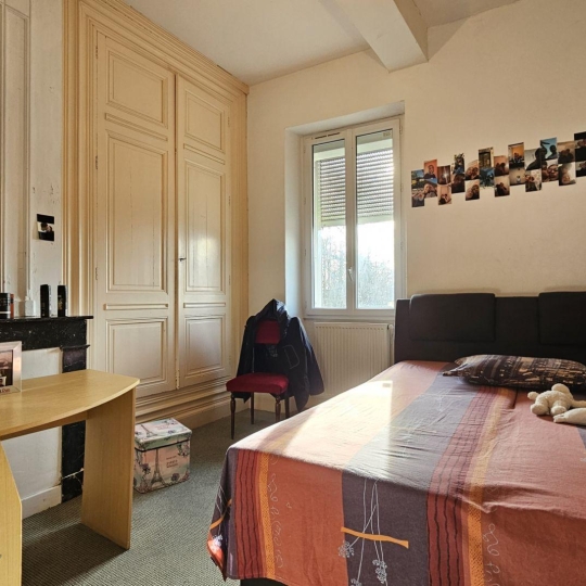  Annonces LOT ET GARONNE : Immeuble | LAFITTE-SUR-LOT (47320) | 381 m2 | 129 000 € 