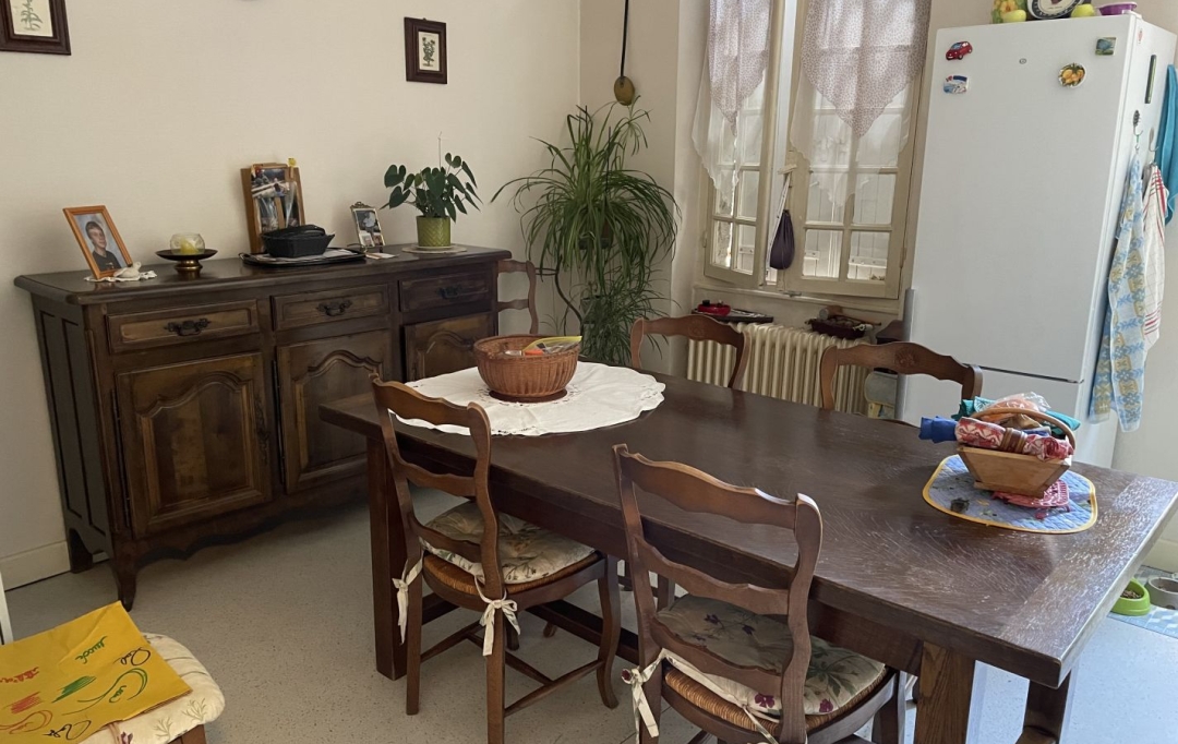 Annonces LOT ET GARONNE : Immeuble | AIGUILLON (47190) | 261 m2 | 214 000 € 