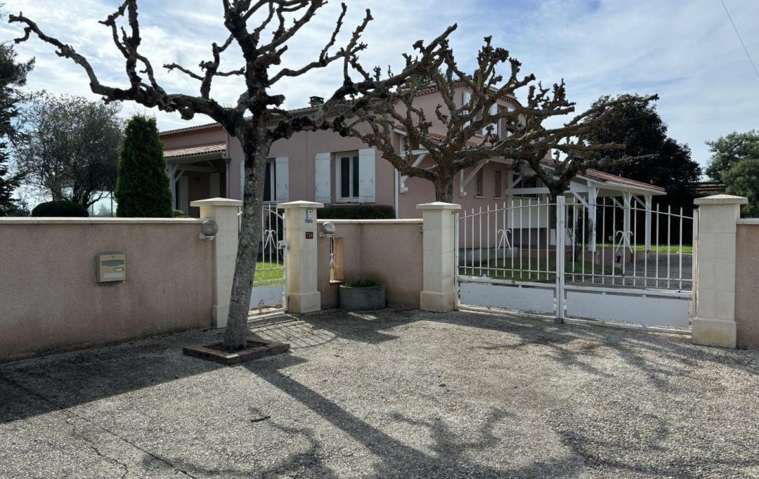 Annonces LOT ET GARONNE : Maison / Villa | VIRAZEIL (47200) | 208 m2 | 295 400 € 