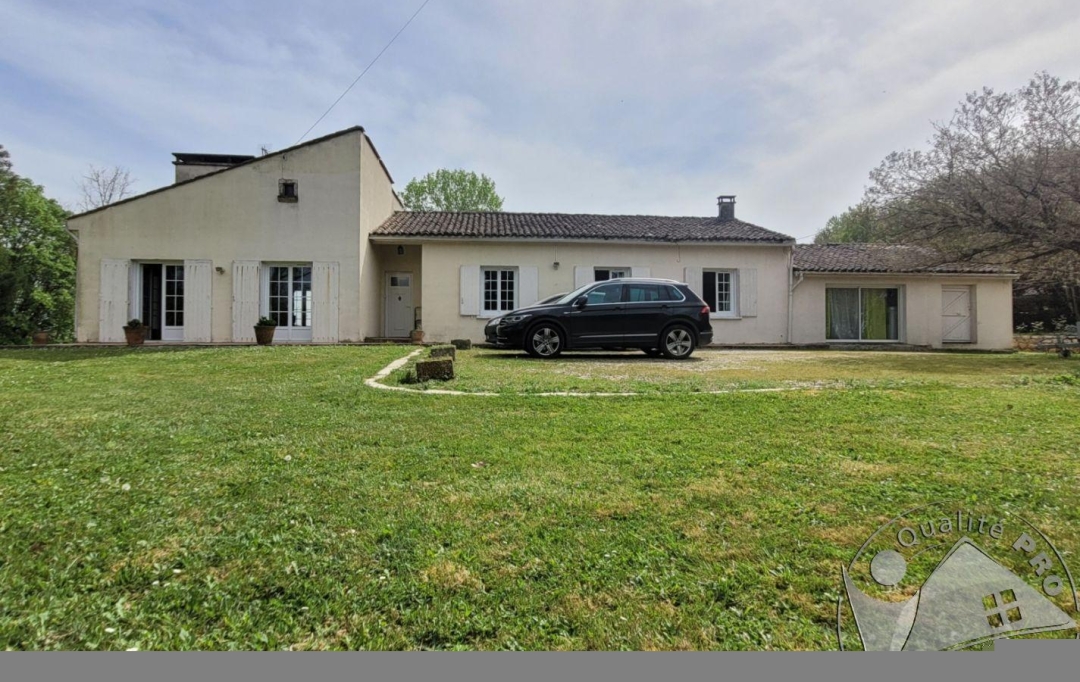 Annonces LOT ET GARONNE : Maison / Villa | CLAIRAC (47320) | 196 m2 | 249 000 € 