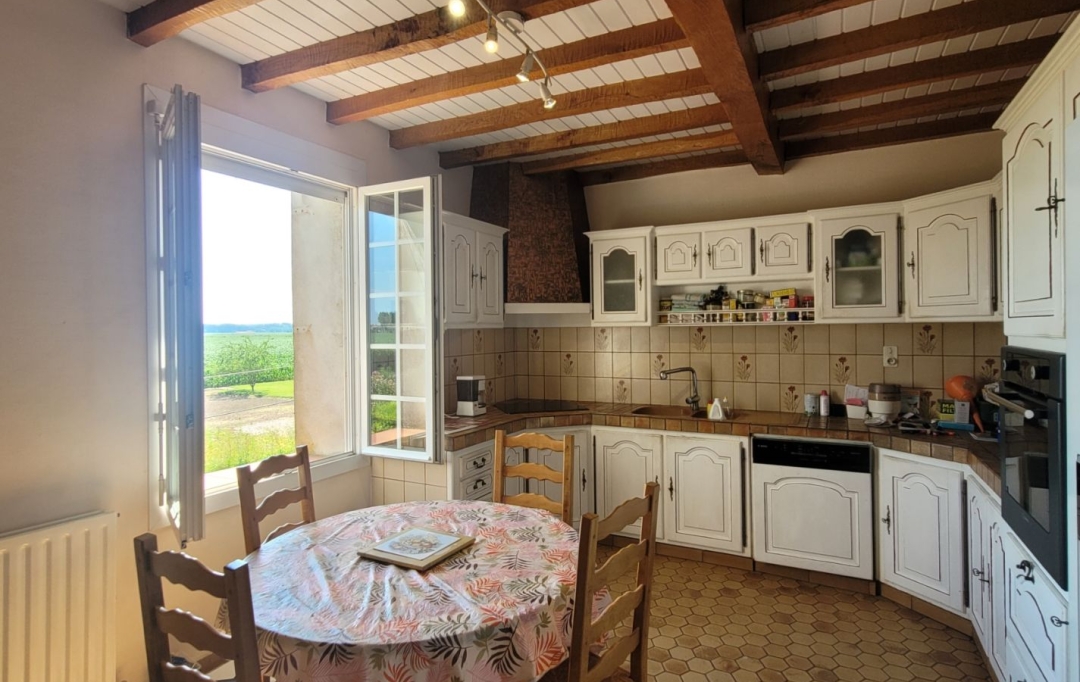 Annonces LOT ET GARONNE : House | LAGRUERE (47400) | 190 m2 | 169 000 € 